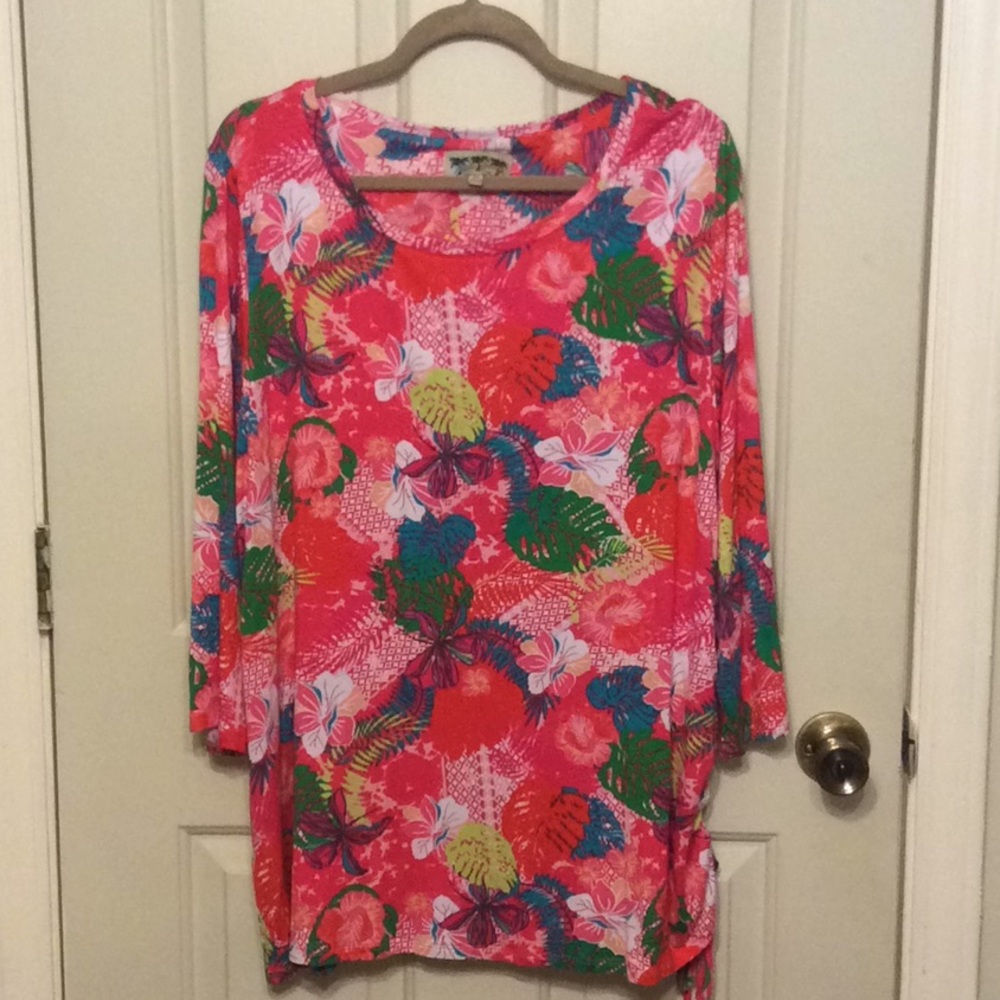 3/4 Sleeve, lovely pink floral knit top